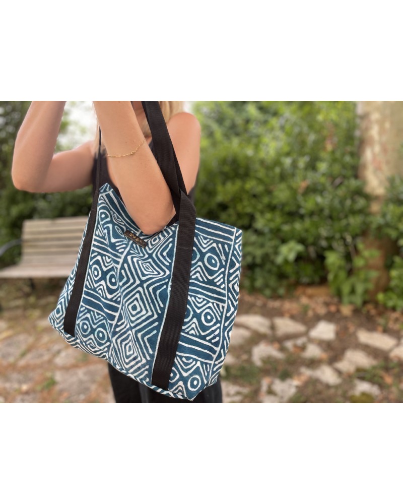 Handwoven organic cotton tote bag printed by hand with plants